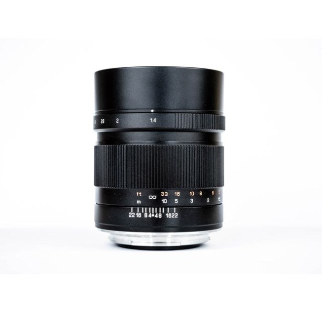 Mitakon Speedmaster 65mm f/1.4 GFX