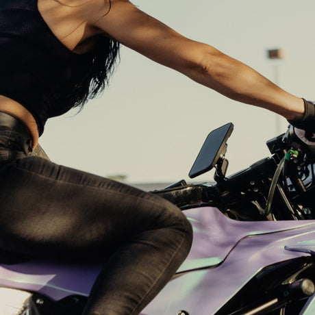 Motorcycle Stem Mount | Charging Qi2
