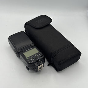 Used Nikon Speedlight SB-900