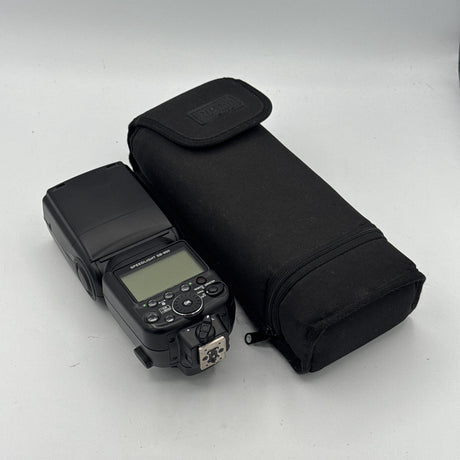 Used Nikon Speedlight SB-900