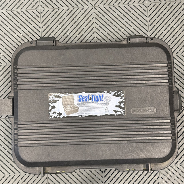 Used Doskocil Seal Tight Extra-Large Photo/Video Case