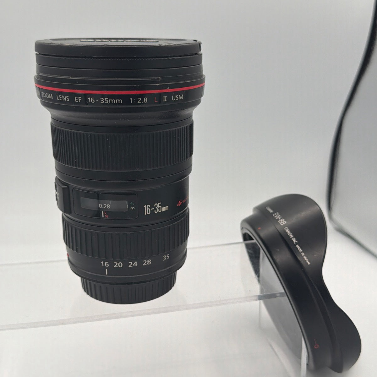 Used Canon EF 16-35mm f/2.8 L II USM Lens