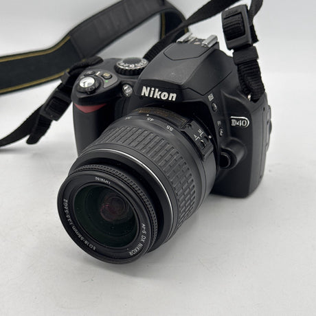 Used Nikon D40 Camera