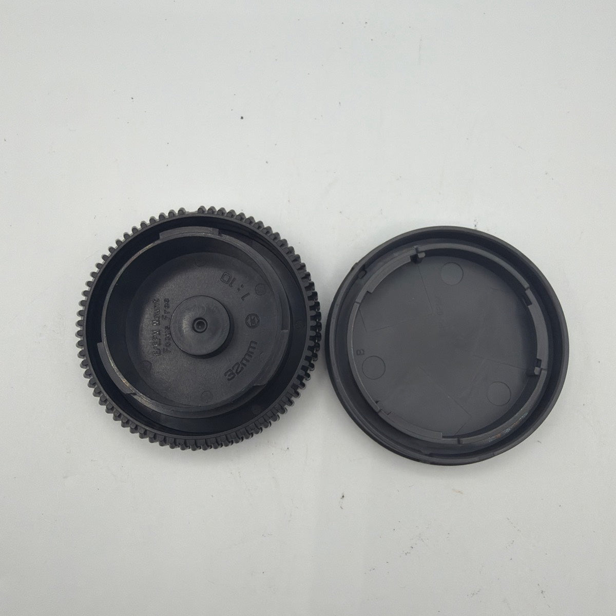 Used Generic 32mm f/10 Pancake Lens