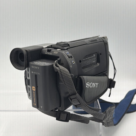 Used Sony DCR-TRV315 Camcorder