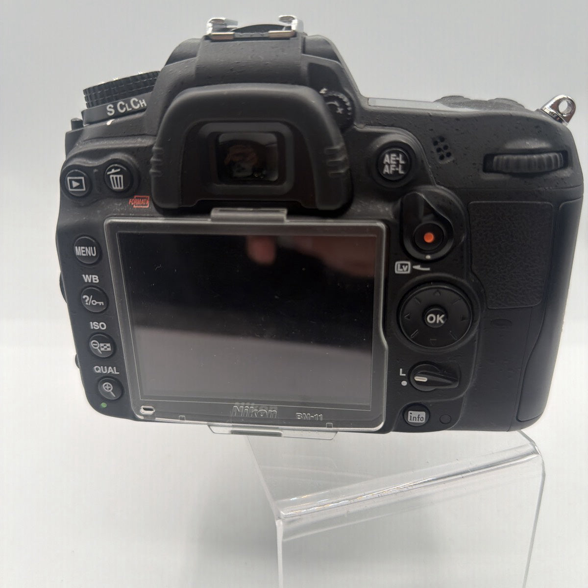 Used Nikon D7000 with 17-35mm F/2.8-4 Camera