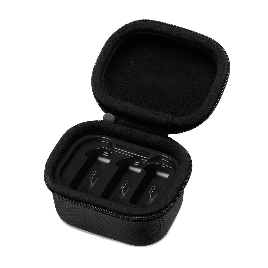Wireless GO II Charge Case