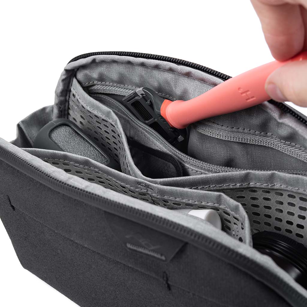Small Wash Pouch | Sage (PFAS)